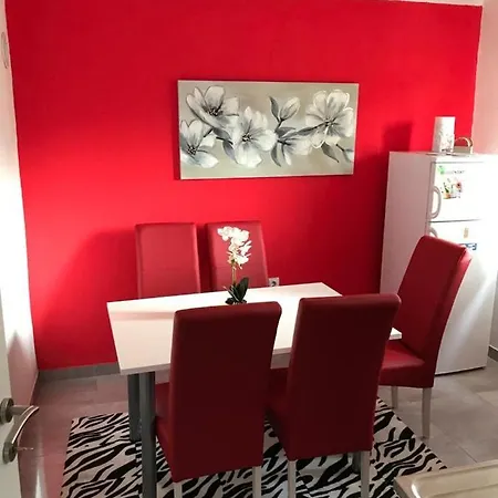 Apartman Andric 아파트 Gračac